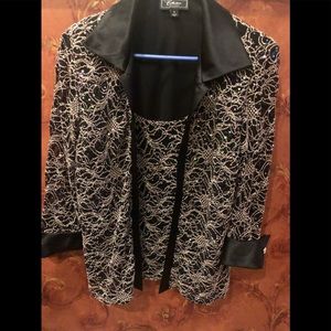 Silk gorgeous pants suit -